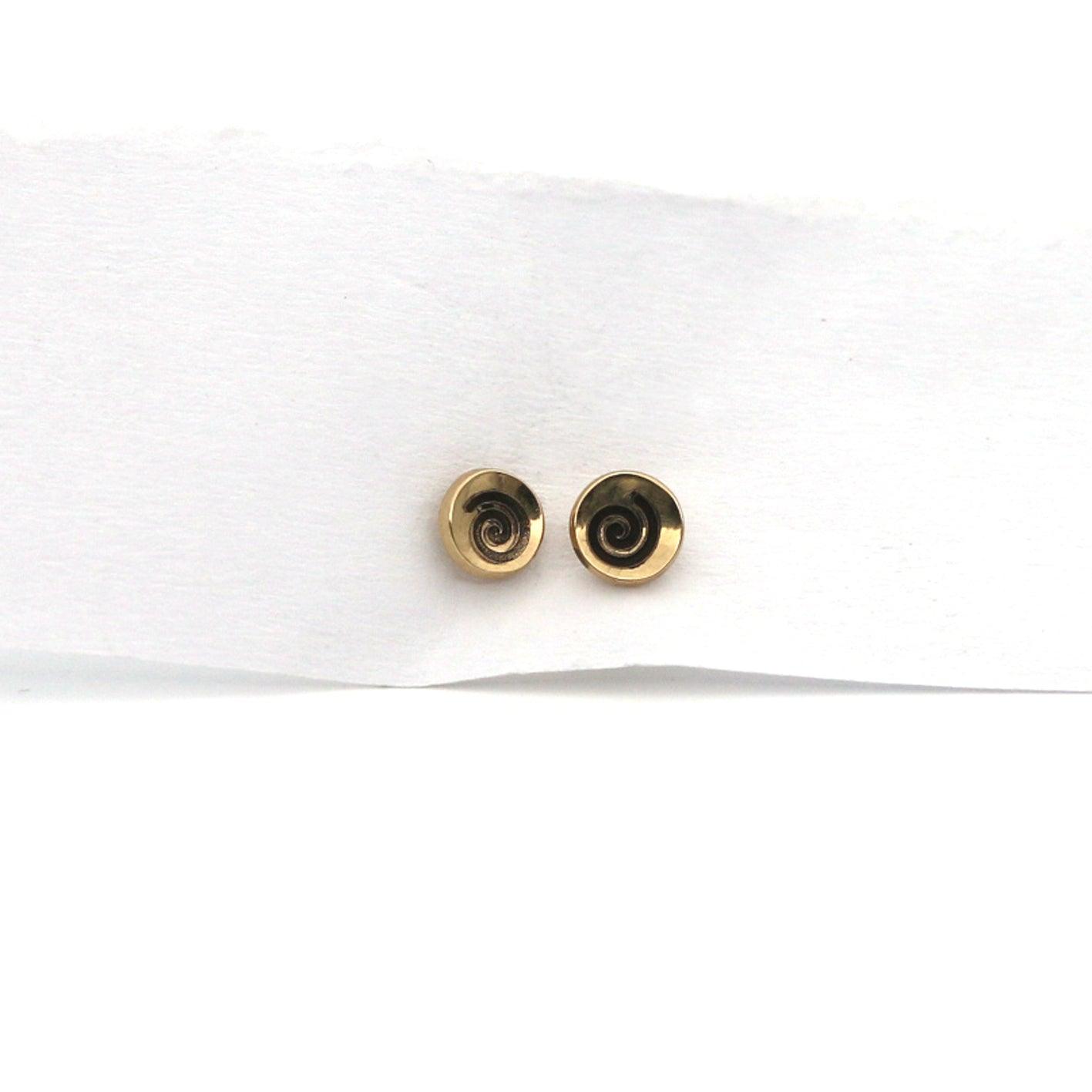 Weiblichkeit-Ohrstecker